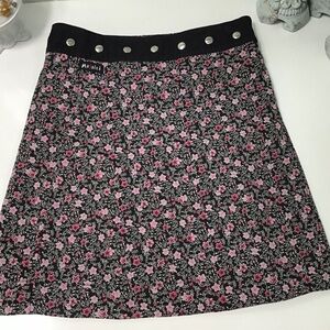 Moshiki Reversible Floral Wrap Skirt Black Adj Waist EUC!